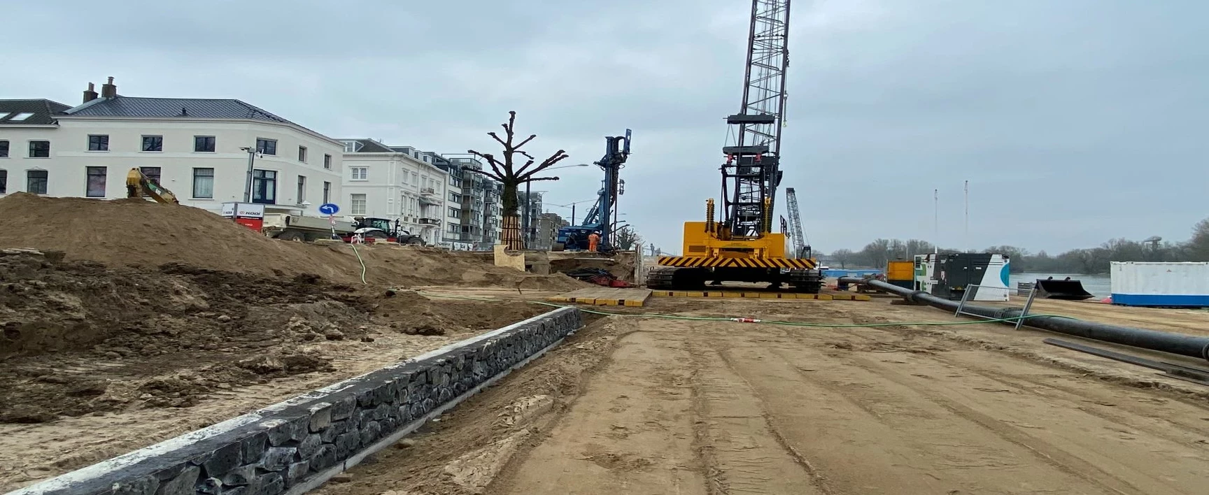 Dike reinforcement Rijnkade Arnhem (Part of the national Flood Protection Programme (HWBP)